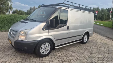 Ford Transit 260S 2.2 TDCI First Edition