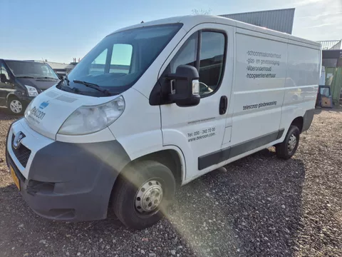 Peugeot Boxer 333 2.2 HDI L2H1 Peugeot Boxer 333 2.2 HDI L2H1